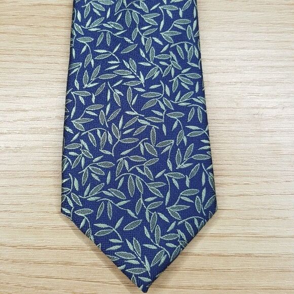 Bar III Other - BAR III Mens Neck Tie Blue Green Floral Vine Slim Woven Silk Blend Pointed